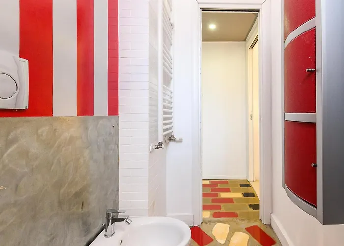 Stylish With Jacuzzi By Ndp Rent